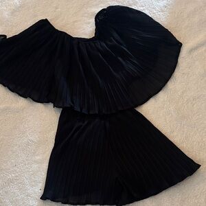 Elegant Black Pleated Off-Shoulder Romper